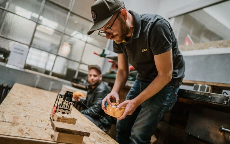 Garage Games Teamevent für Männer in Paderborn